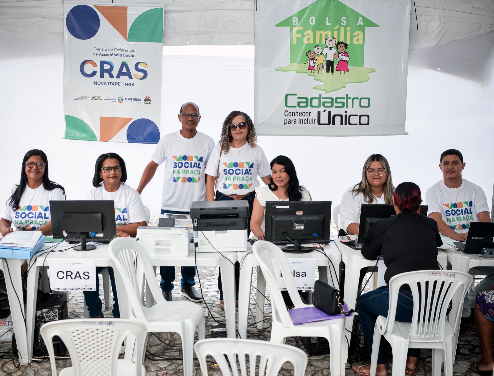 Social na Praça leva serviços para perto da população e faz lançamento do Programa Minha Casa Minha Vida