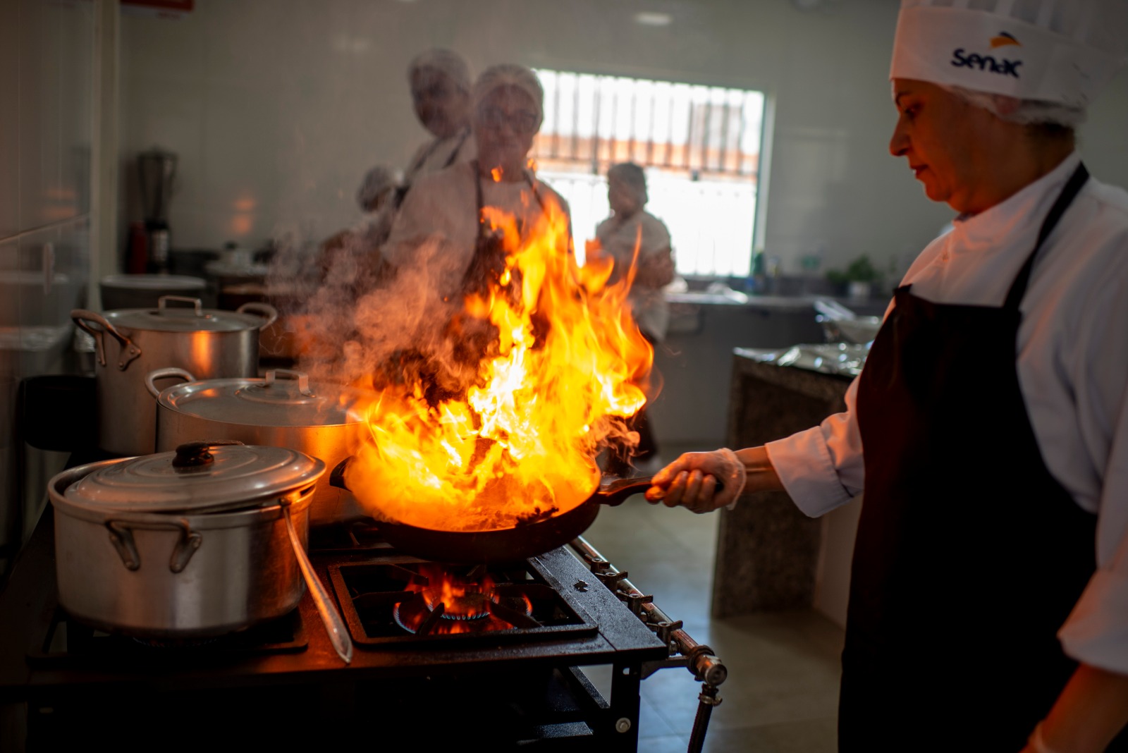 Curso de Auxiliar de Cozinha do Cefopi realiza aula prática e prepara buffet para convidados