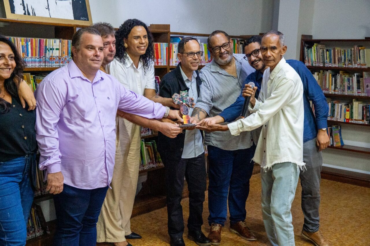 Solenidade marca premiação de coletivos e entidades culturais de Itapetinga