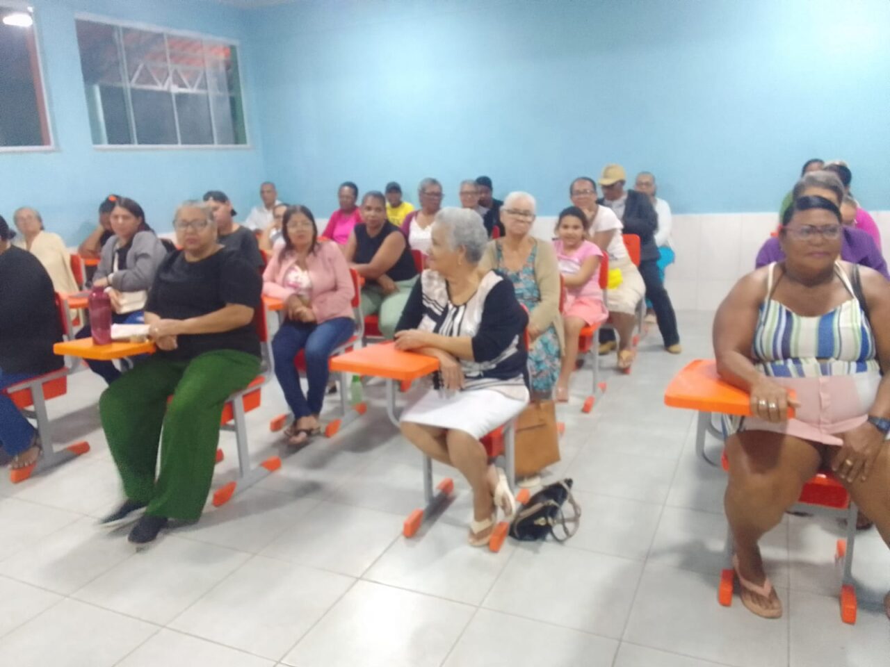 Escola da Vila Érika inicia primeira turma da EJA com 60 novos alunos